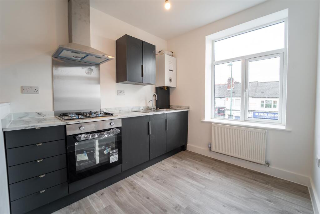 Main image of property: Bristol Road South, Northfield, Birmingham, B31