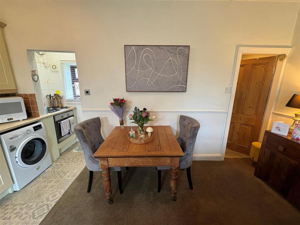 Additional image 7 of Moor Lane, Gomersal, Cleckheaton