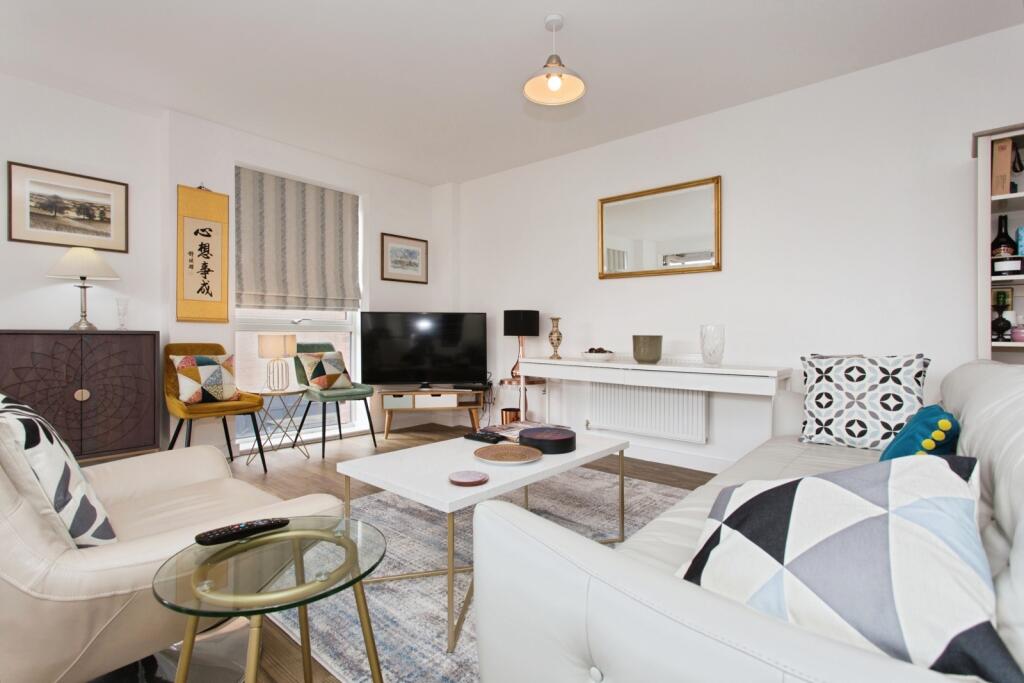 Hering Road, Trumpington, Cambridge, Cambridgeshire, CB2 – další