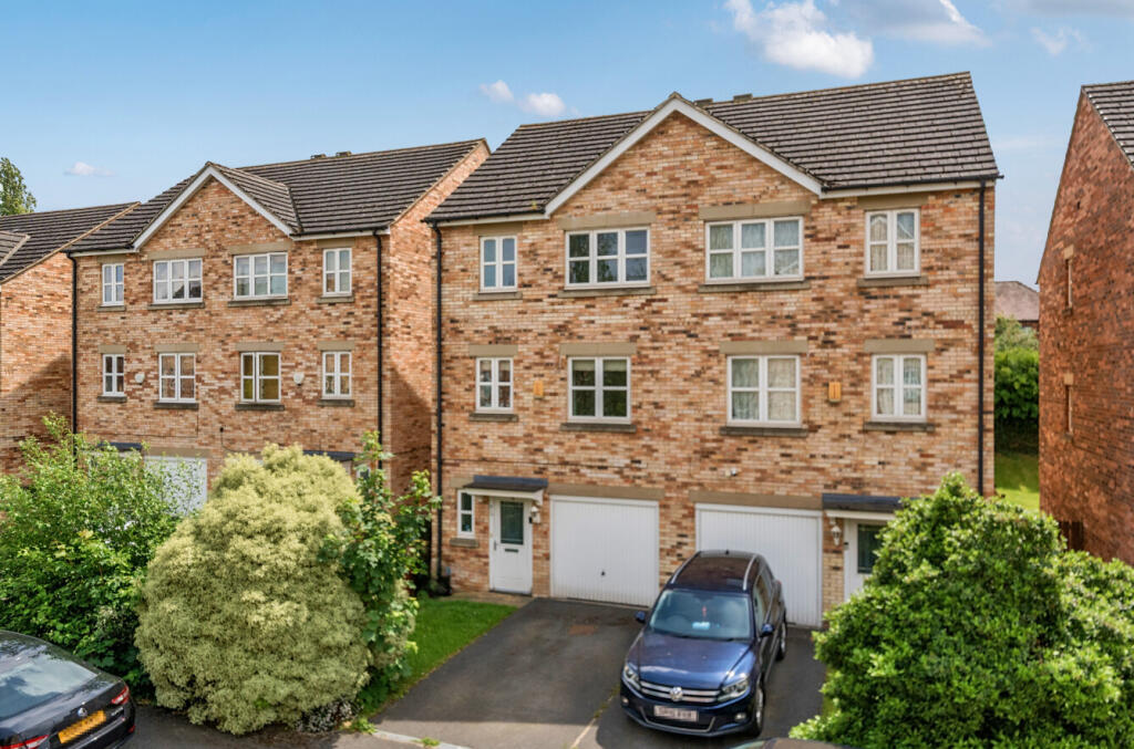 Main image of property: Temple Court, Wakefield, West Yorkshire, WF1