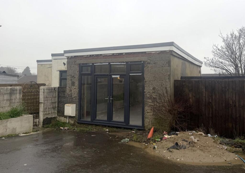 Main image of property: 18A Lon Gwendraeth, Morriston, Swansea, West Glamorgan, SA6 7ER