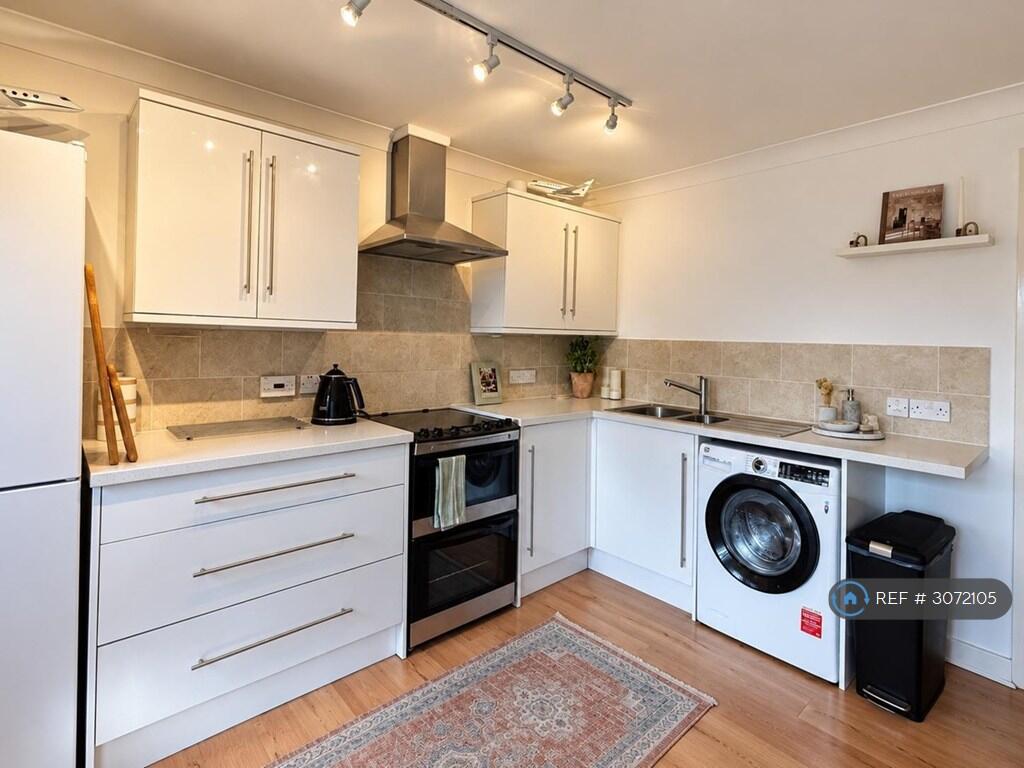 Apartment in Exeter, St Thomas - More