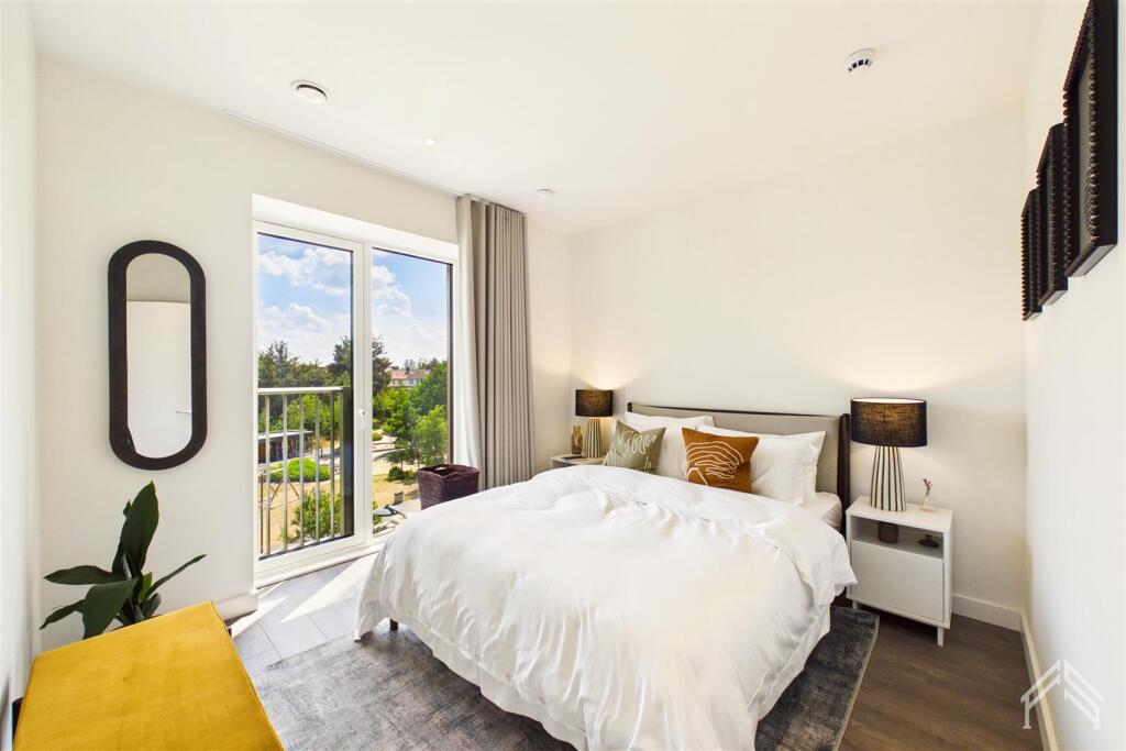Apartment in London - View 3