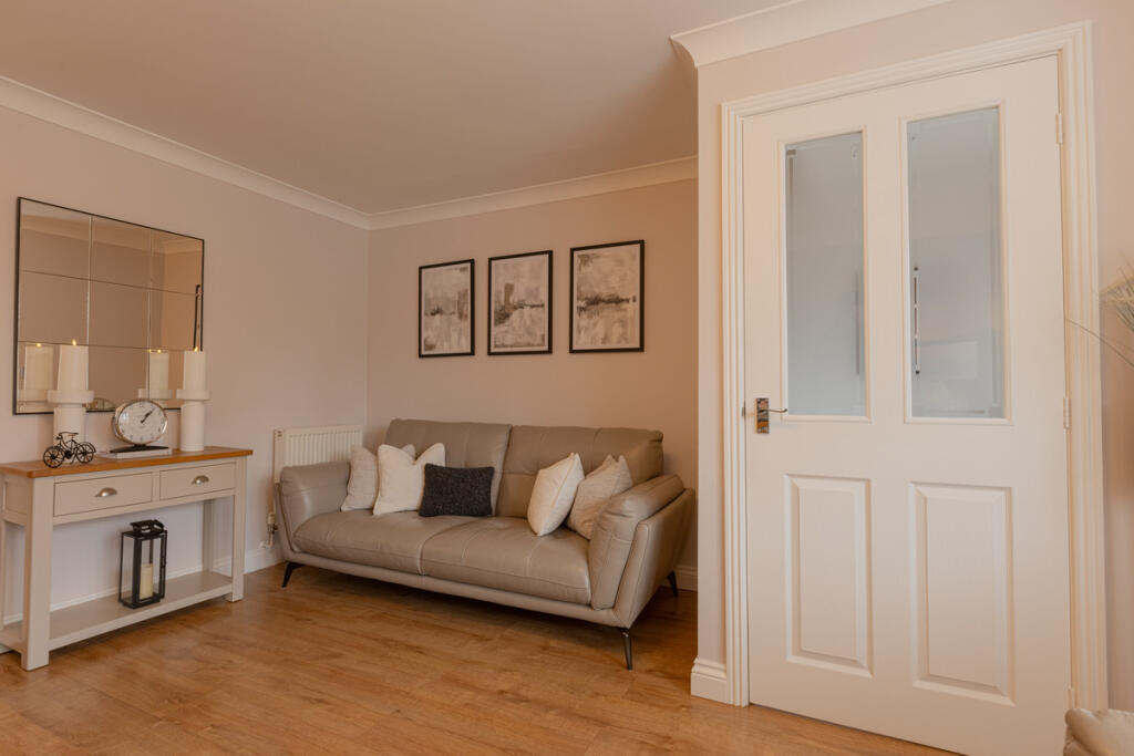 Burnet Drive, Blackwood, NP12 - View 6