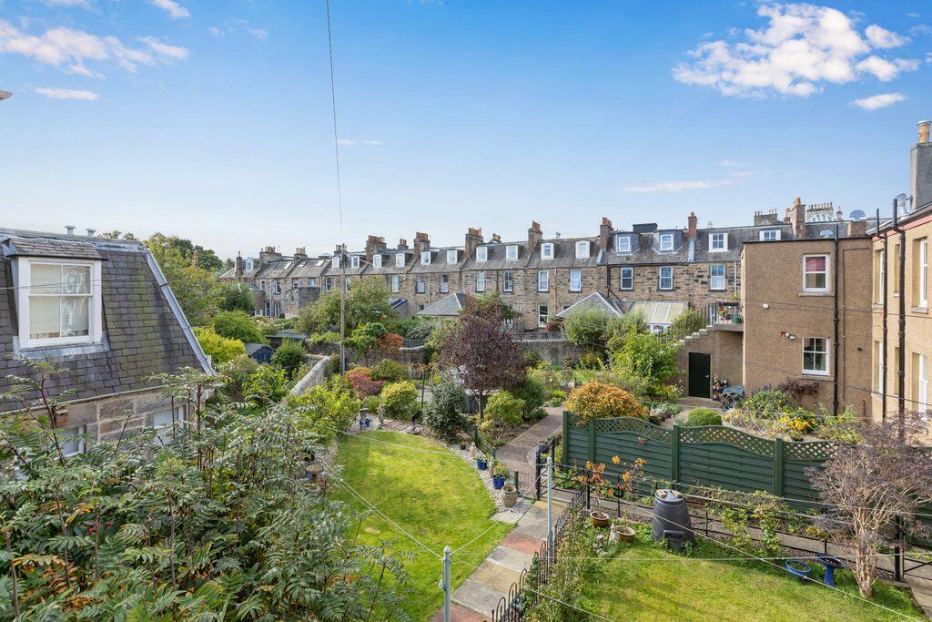 Apartment in Edinburgh, Trinity - View 5