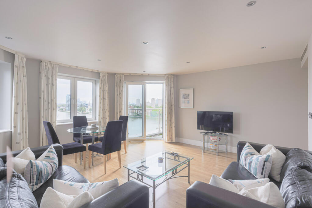 Apartment in London, Imperial Wharf, Fulham - View 2