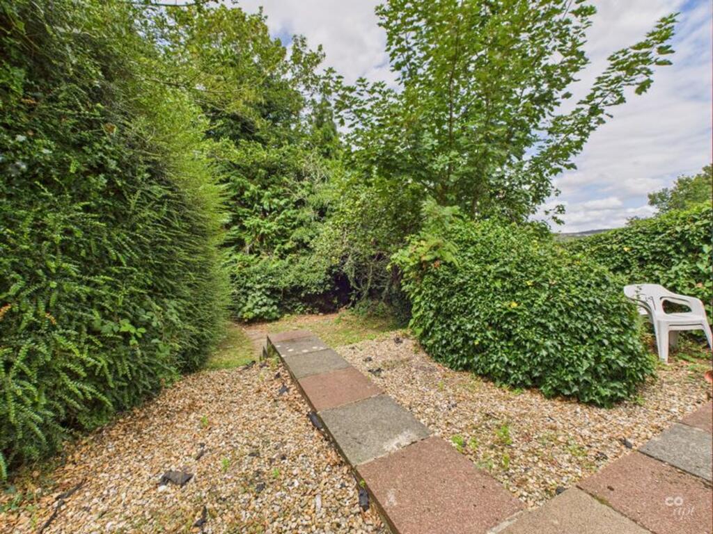 1 bedroom semi-detached house for rent