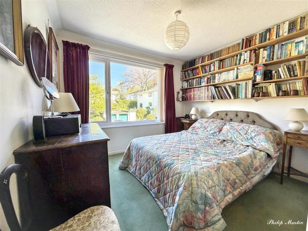 Apartment in Truro - View 4