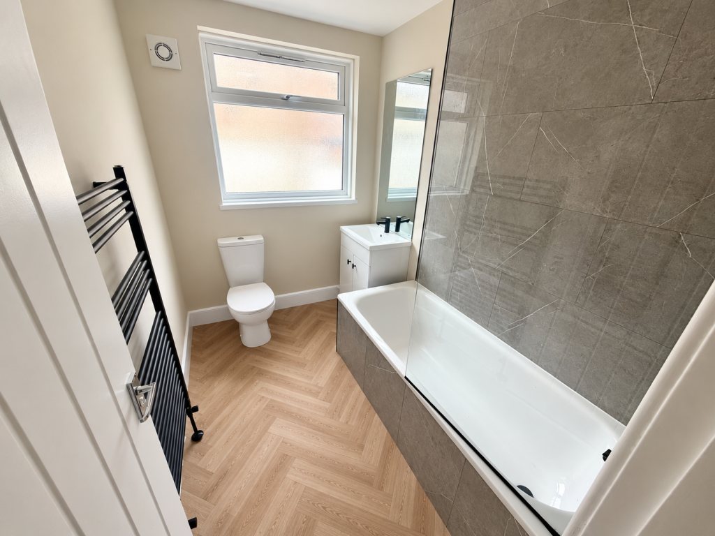 House in Newcastle upon Tyne - View 5