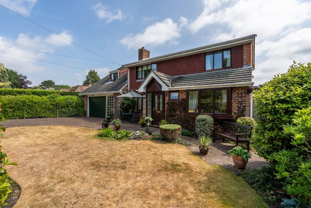 House in Southampton - View 2