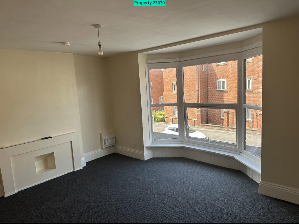 Apartment in York - More