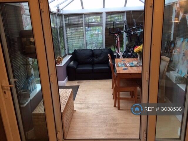 House in Sheffield - View 4
