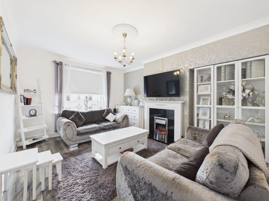 Apartment in Motherwell, South Lanarkshire - View 2