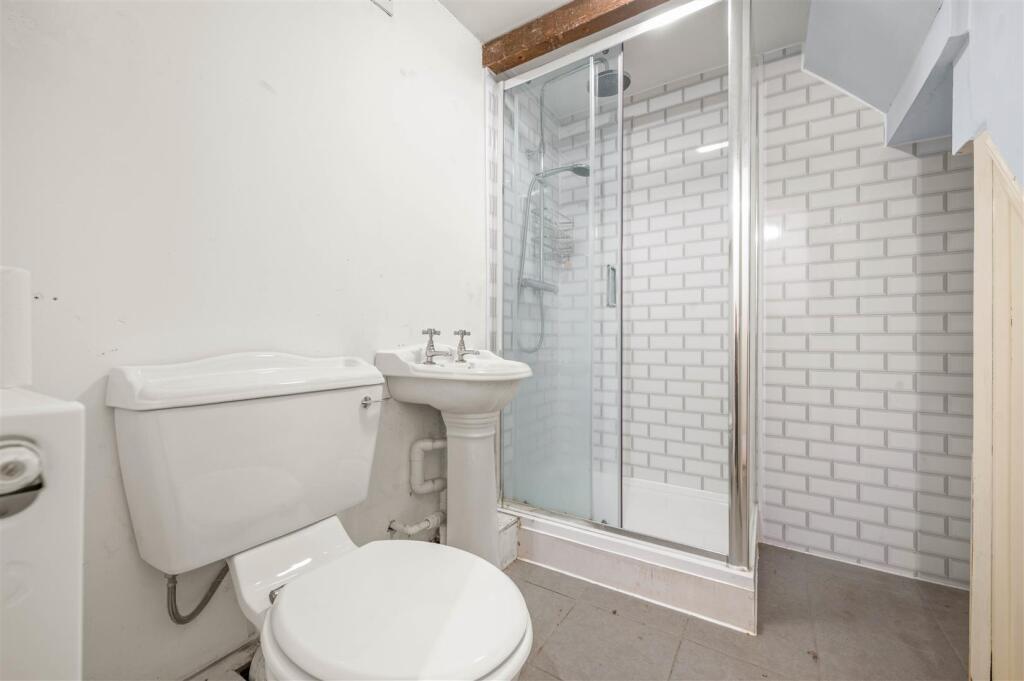 House in Birmingham - View 4