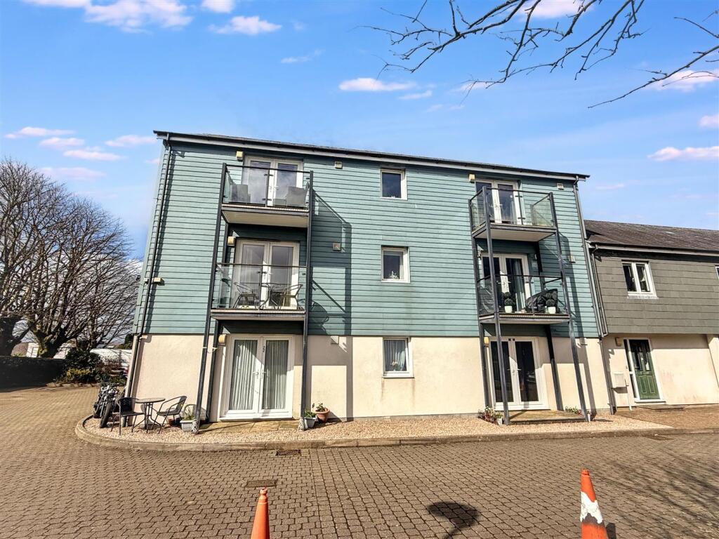 Main image of property: Whym Kibbal Court, Redruth