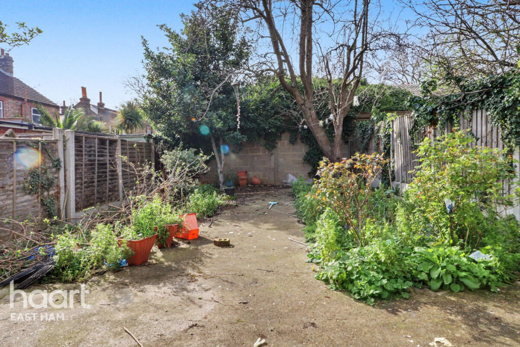 Main image of property: Arthur Road, London