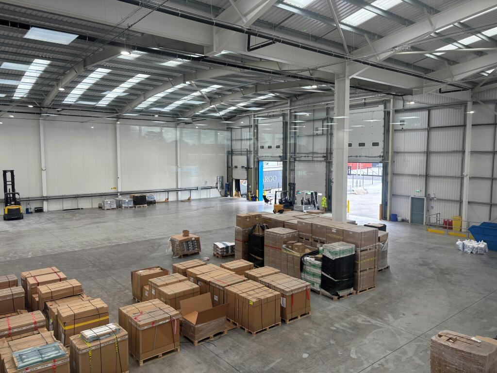 B2 Warehouse Space (viewing doors).jpg