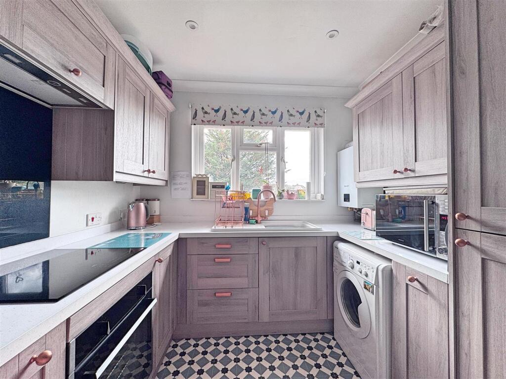 Apartment in Chelmsford - More