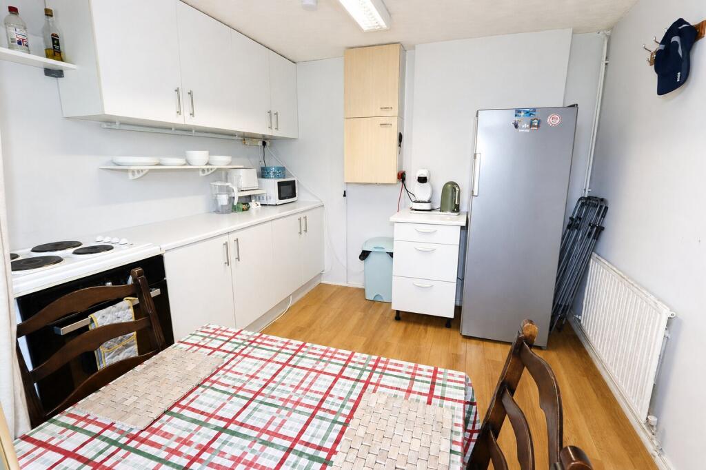 House in Corby - View 3
