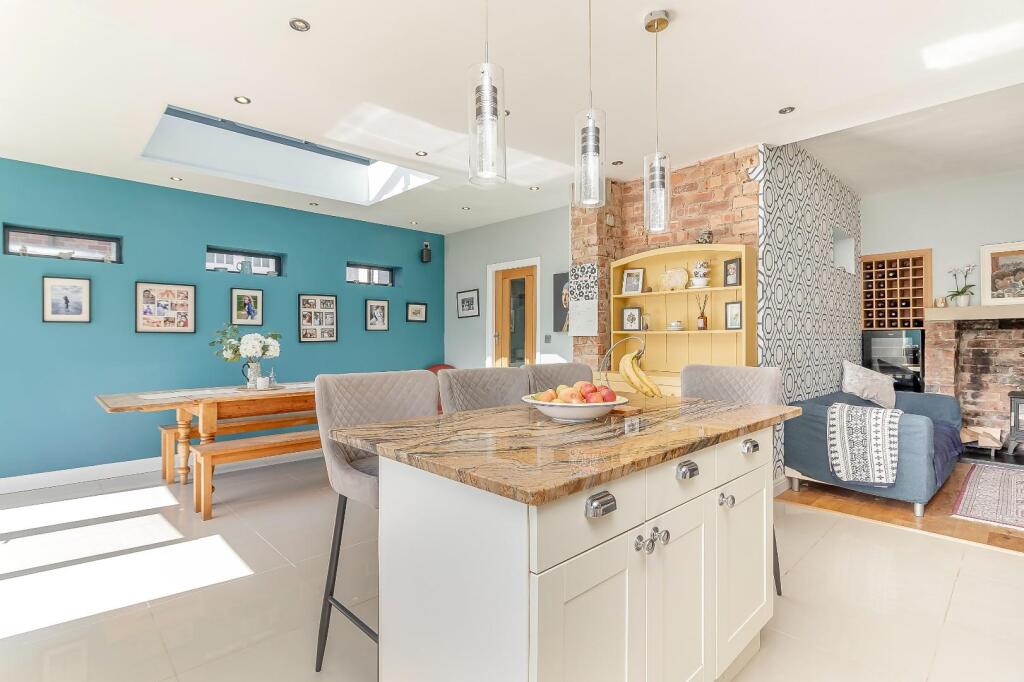 House in Harrogate - More
