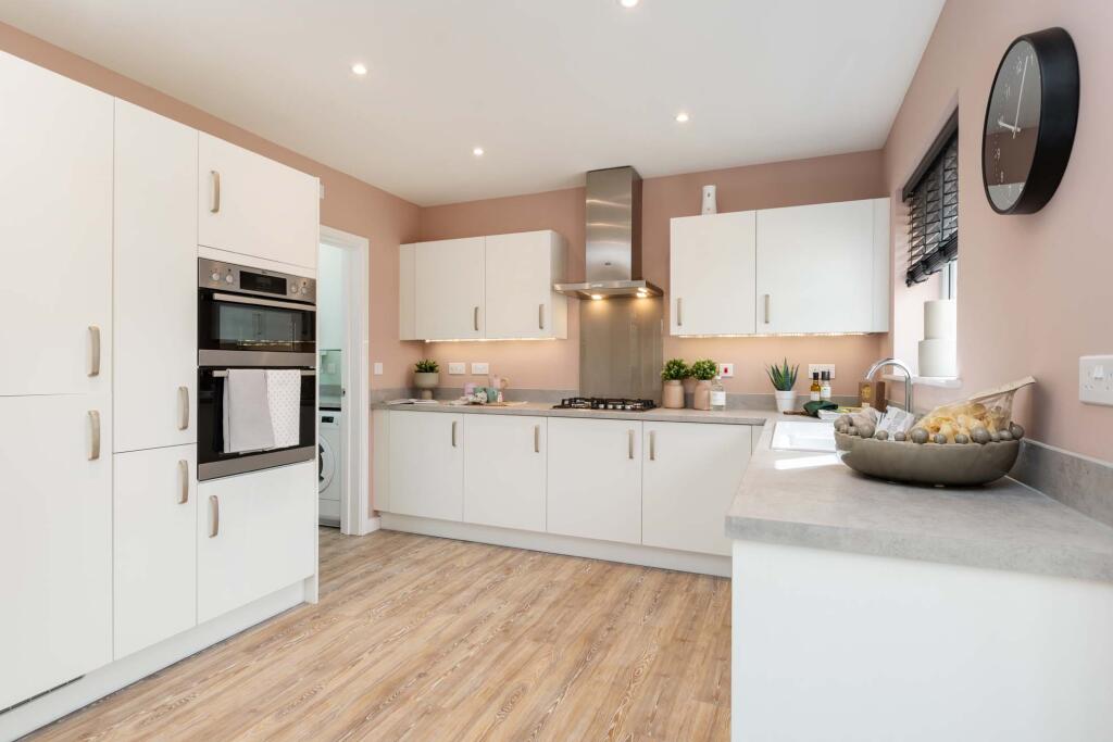 Main image of property: Glen Road,
Oadby,
Leicester,
LE2 4RZ