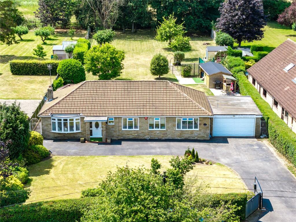 Main image of property: The Hawthorns, Poole Lane, Burton Salmon, Leeds, North Yorkshire