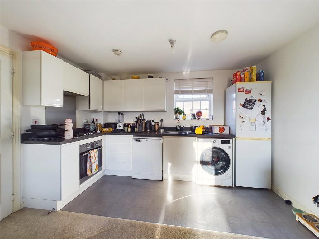 Goose Bay Drive Kingsway, Quedgeley, Gloucester, Gloucestershire, GL2 photo 2