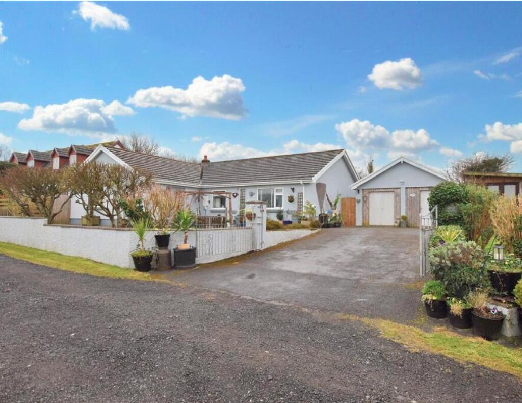 Main image of property: Longfield, Penally, Tenby, Pembrokeshire, SA70