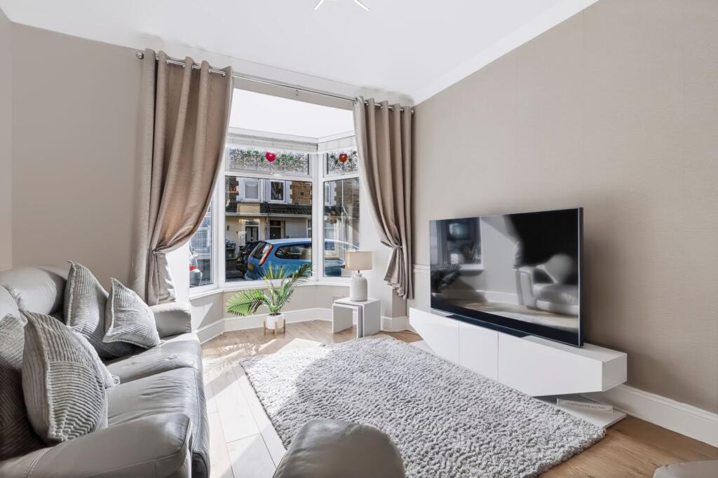 House in Pontypridd, Hawthorn - View 4