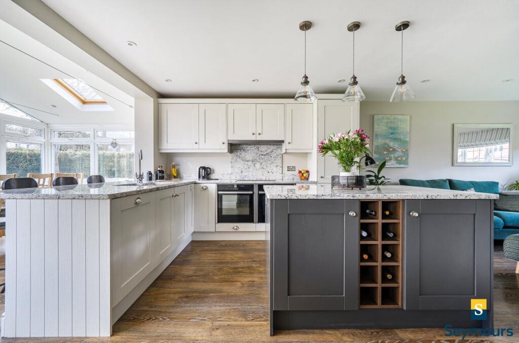 34, Liddington New Road, Guildford, Surrey, GU3 photo 4