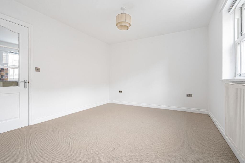House in Huntingdonshire, St Ives - View 3