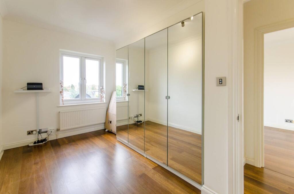 Main image of property: Torrington Park, North Finchley, London, N12