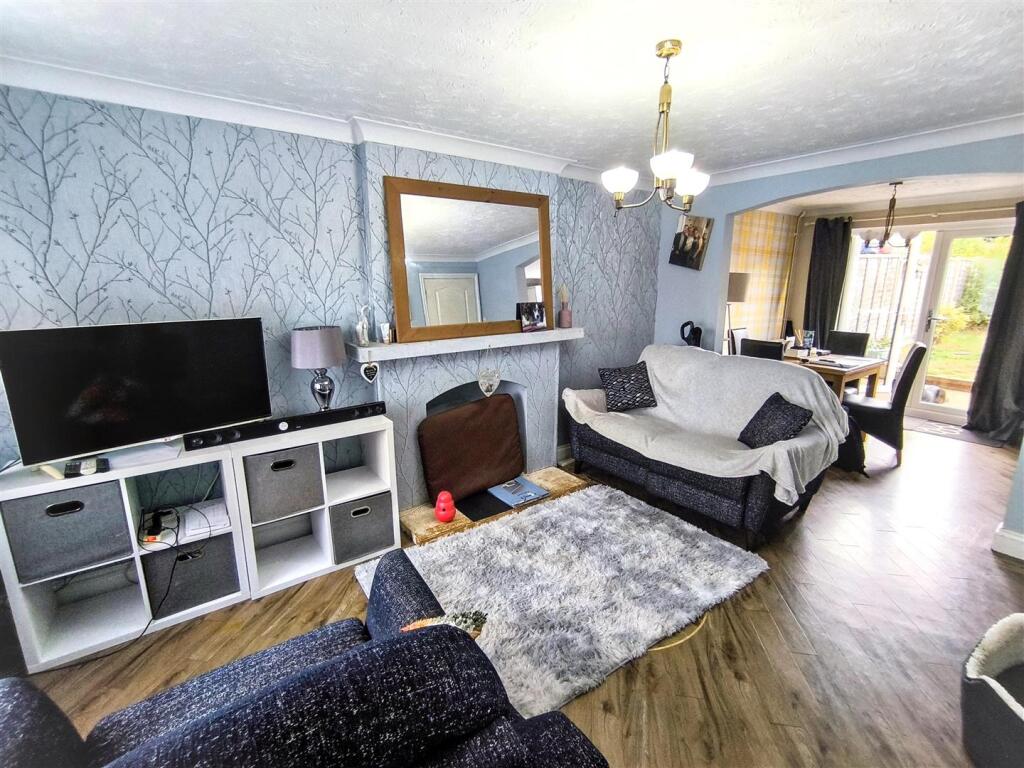 House in Potton - View 2
