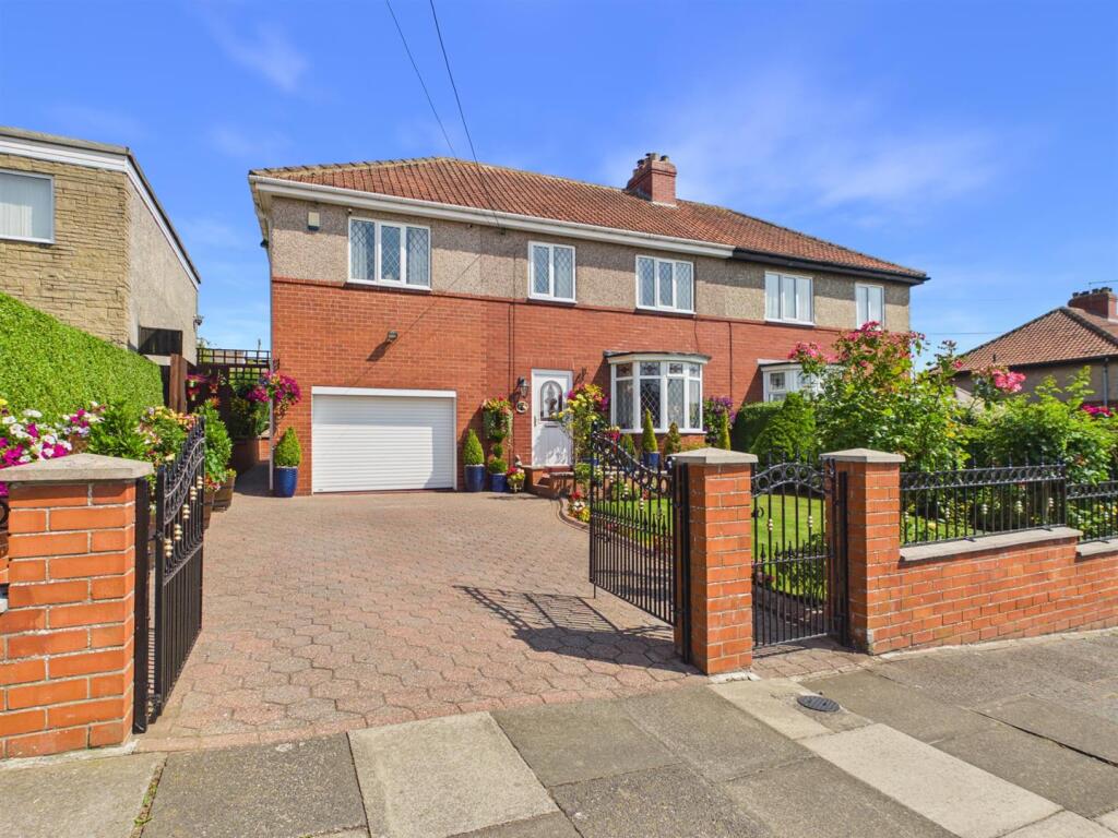 Main image of property: Long Bank, Eighton Banks, Gateshead