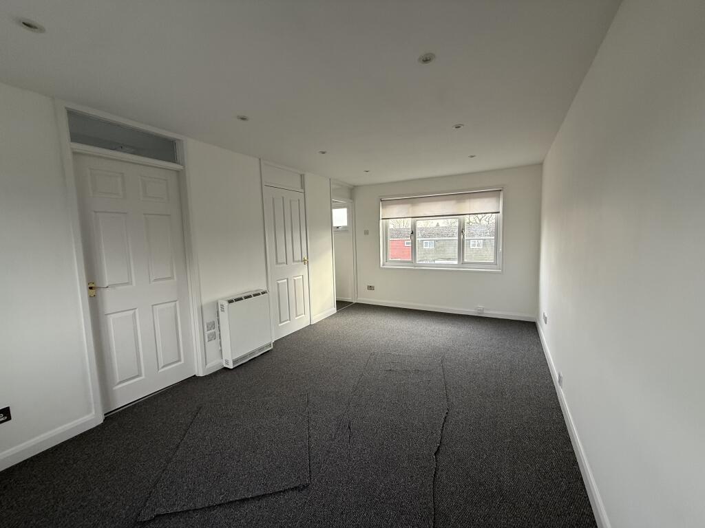 Additional image 2 of Honeybourne, B77