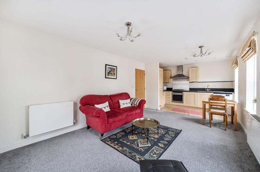 Apartment in Tonbridge - View 4