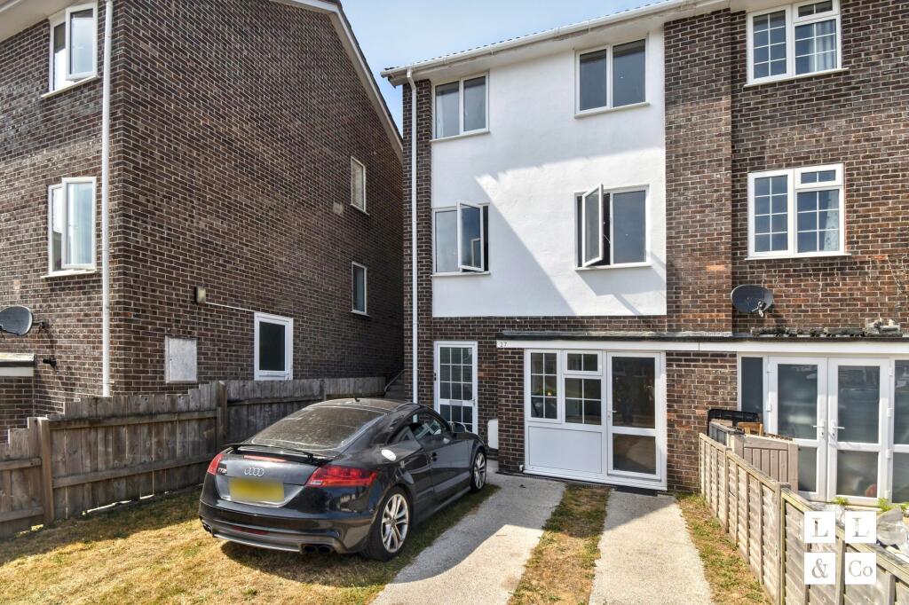 Main image of property: Pengarth Rise, Falmouth, TR11