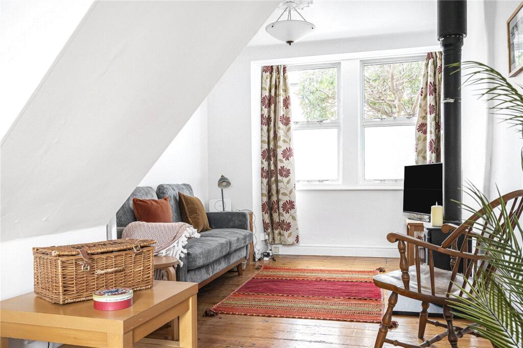 Main image of property: SHORT LET - Sidney Street