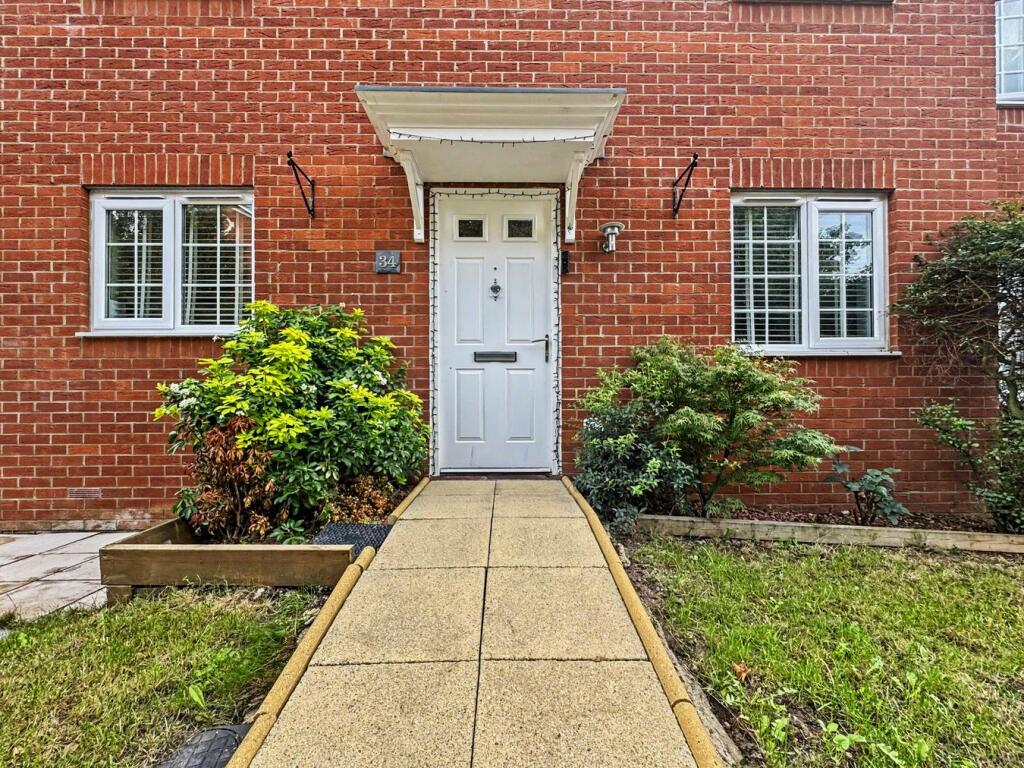 House in Mid Suffolk, Stowmarket - More