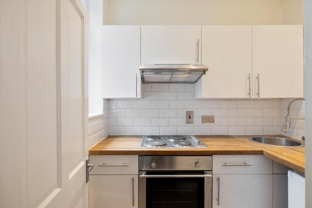 Apartment in London - View 4
