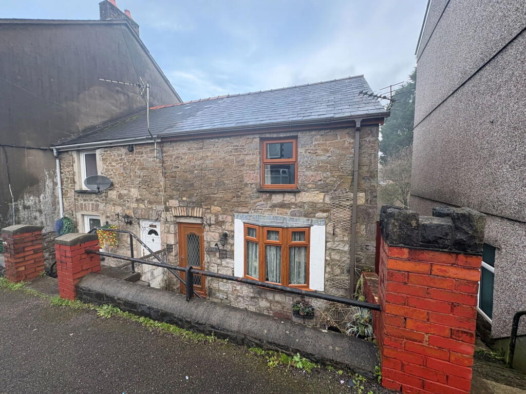 2-bed terraced on 218, Cwmamman Road, £127,500