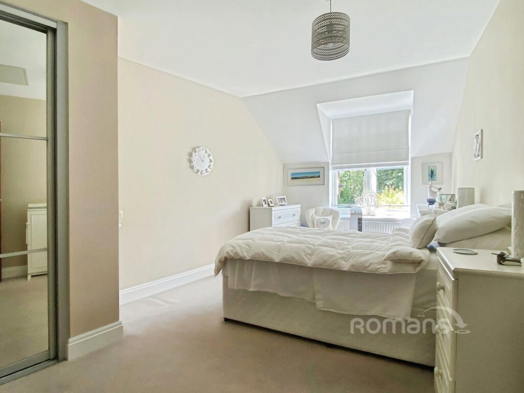 Woolf Drive, Wokingham, Berkshire - View 6