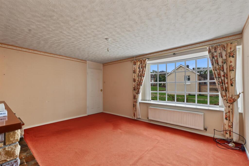 House in Nottingham, New Stapleford, Stapleford - View 4