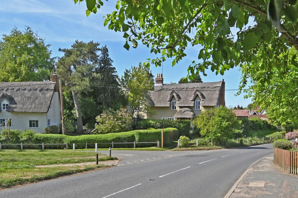 4-bed detached on Earl Soham, Nr Framlingham, Suffolk, £850,000
