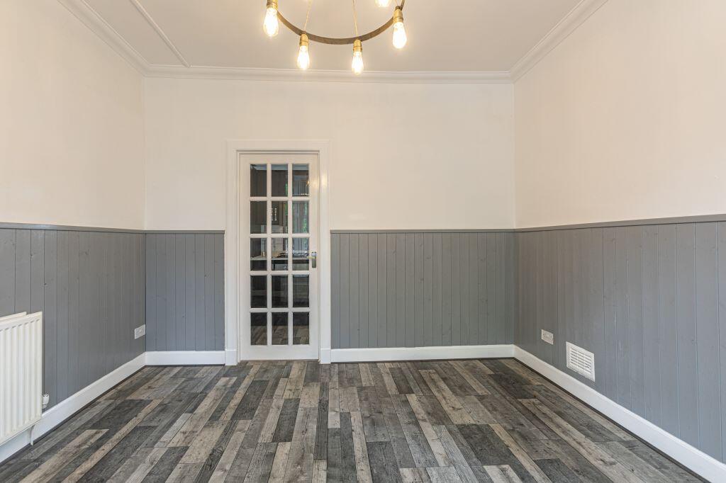 22 Roxburgh Place, Galashiels, TD1 1HE photo 4