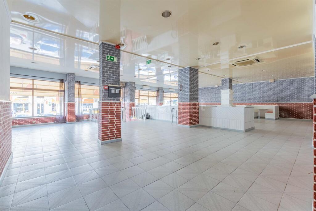 Main image of property: Algarve, Carvoeiro