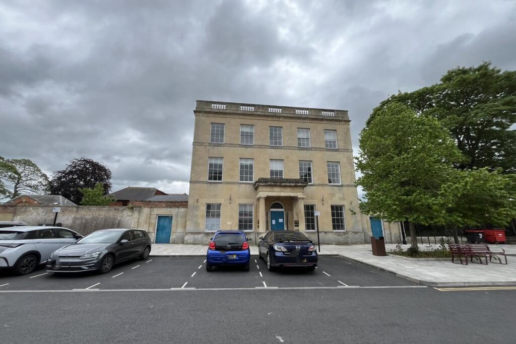 Main image of property: 5 Roundstone Street, Trowbridge, Wiltshire, BA14 8DH