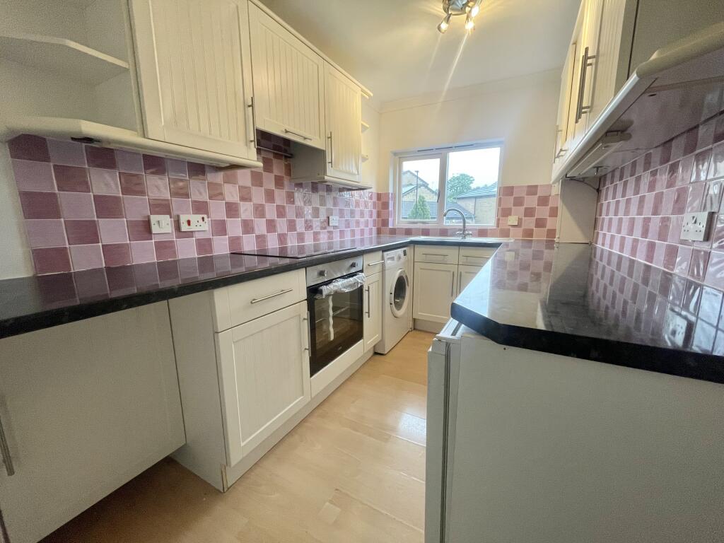 Apartment in Sheffield - View 3