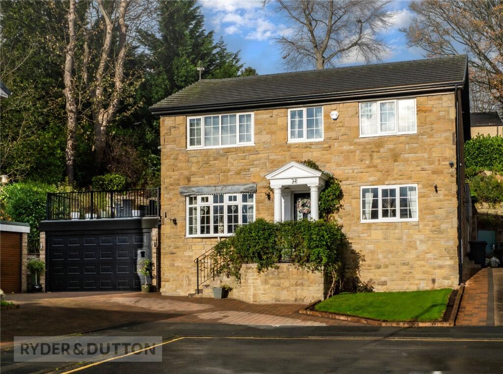 4-bed detached on Central Park, Halifax, West Yorkshire, HX1, £475,000