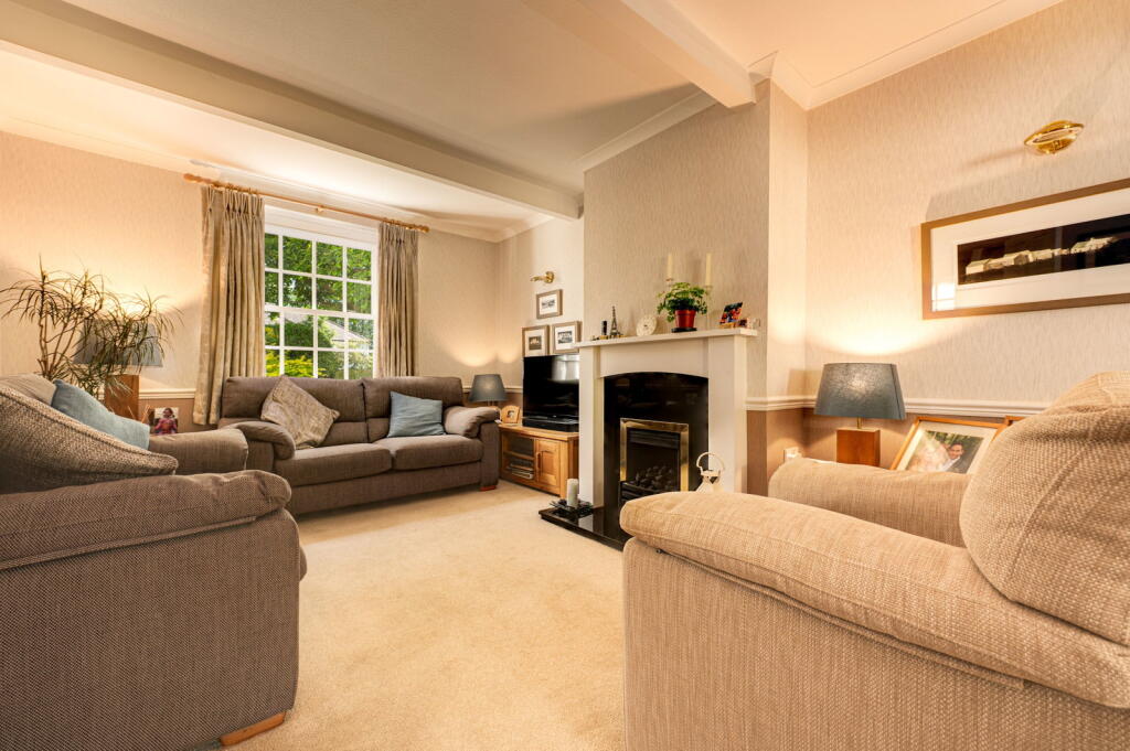 House in Cardiff, Rhiwbina - View 3